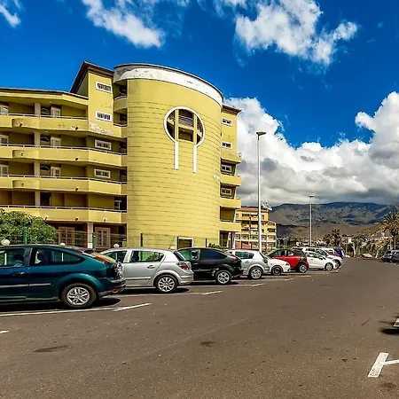 Luxury Two-bedroom Four Seasons Lägenhet