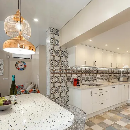 Luxury Two-bedroom Four Seasons *